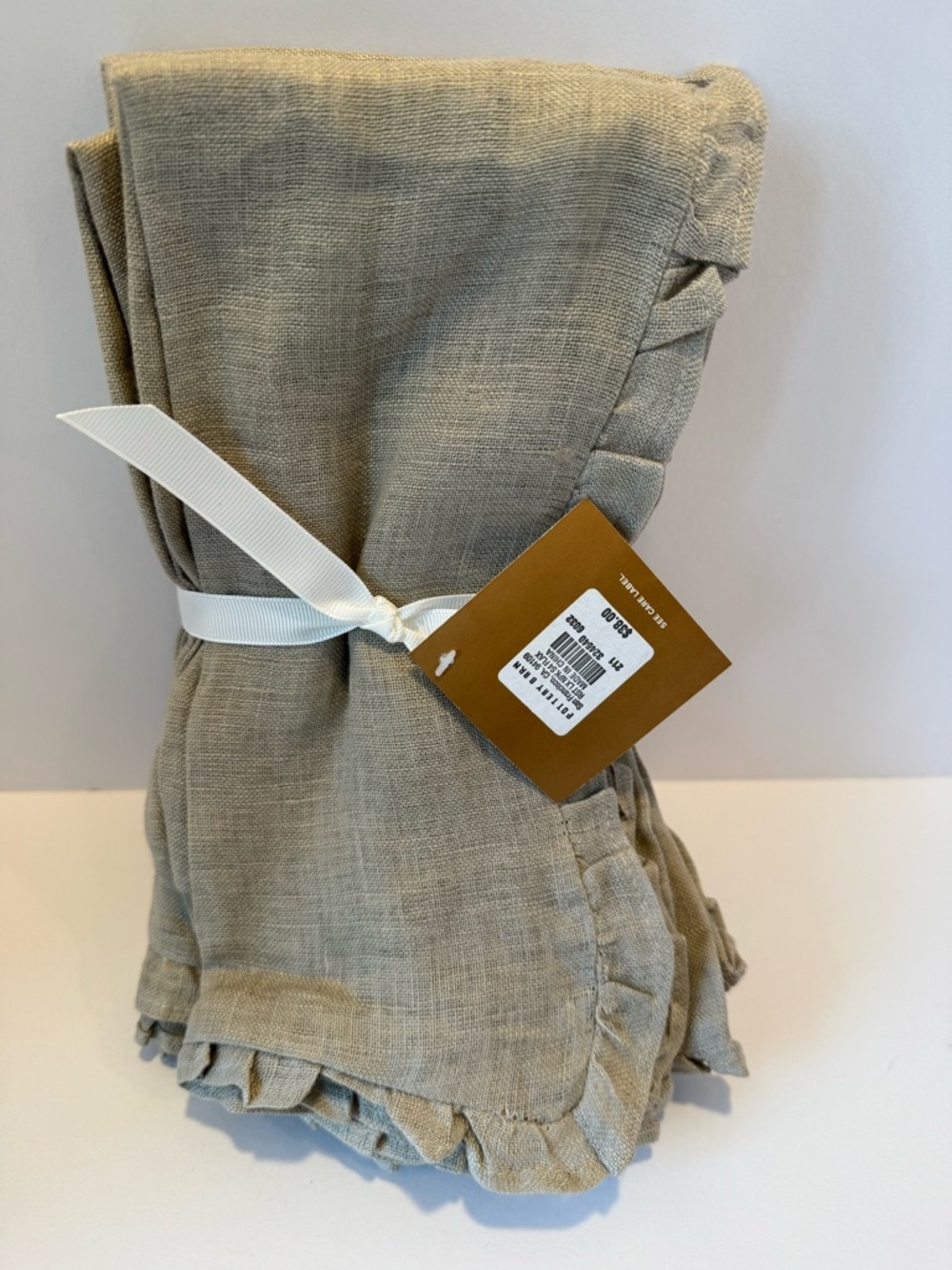 NWT Pottery Barn Flax Linen Napkins in Natural Beige with Ruffles - 4 Napkins